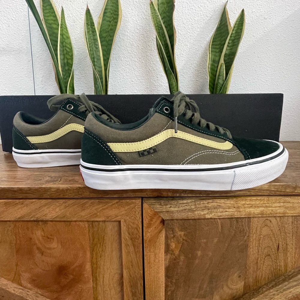 Vans old skool men’s size 10